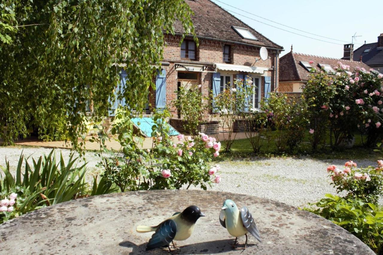 Gites Famille En Othe Bouilly  外观 照片
